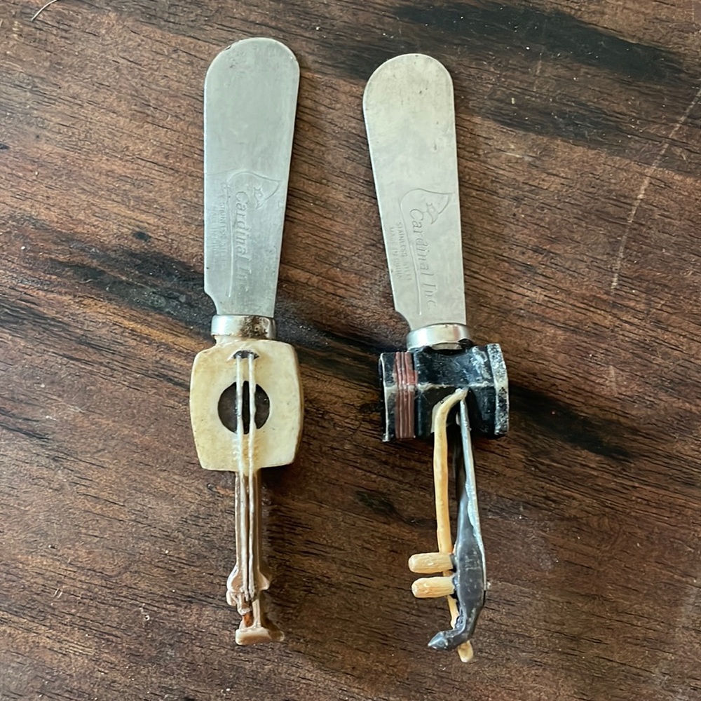 Decorative cheese spreaders by Cardinal in. Guitar and drum